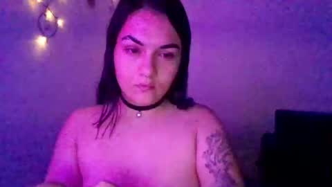 sexychubbyanna online show from June 11, 5:26 am
