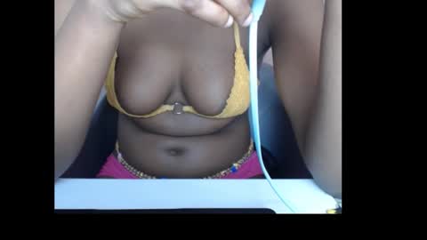 sexydebabe online show from September 9, 9:25 pm