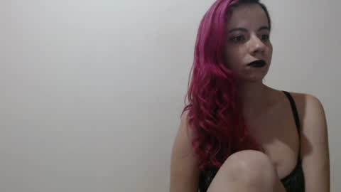 sexydemonangel online show from July 27, 8:33 am