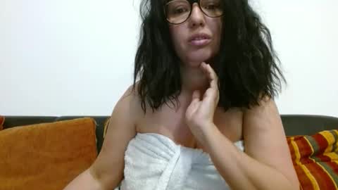 Eva online show from May 14, 3:01 am
