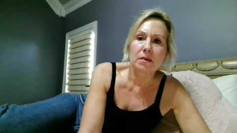 LisaisLuscious online show from July 8, 3:14 pm