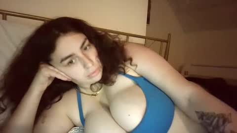 ETERNAL GODDESS WOMAN  online show from October 26, 3:02 am