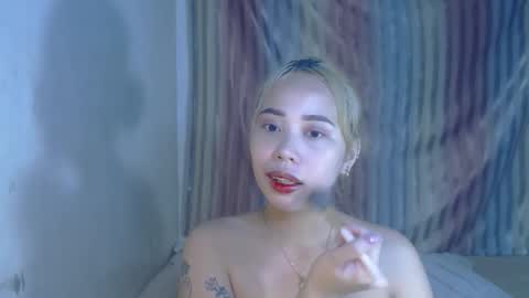 Snapshot of sexyhotbojean chatting on September 22, 1:15 am jean online show from September 22, 1:15 am