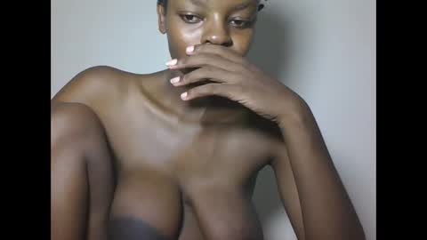 REBECCAH online show from December 17, 9:30 pm