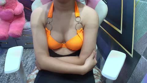 sexyislive online show from November 23, 11:45 am