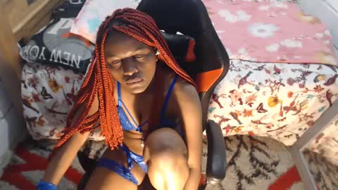 sexyjustin202 online show from January 26, 2:24 am