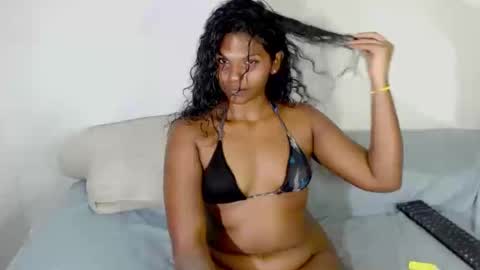 Snapshot of sexykitten147 chatting on December 24, 12:22 am SexyKitten147 online show from December 24, 12:22 am