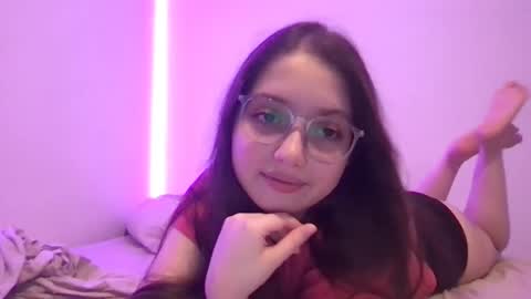 SexyLilBab3 online show from January 24, 8:23 am