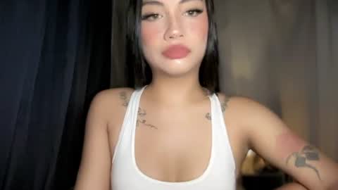 maxine online show from July 16, 9:52 pm