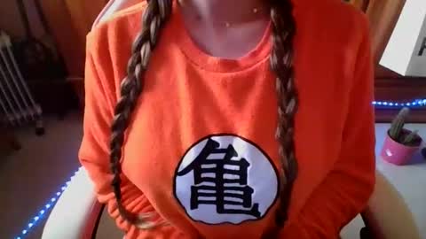 sexymisss24 online show from May 2, 12:52 pm