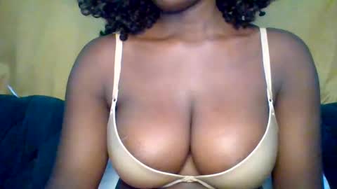 Snapshot of sexynatasha46 chatting on February 1, 7:36 am natasha online show from February 1, 7:36 am
