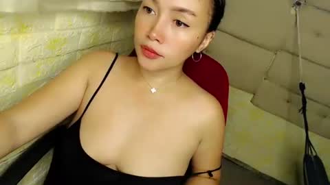 Snapshot of sexypinaymiya chatting on October 26, 10:22 am Miyah online show from October 26, 10:22 am