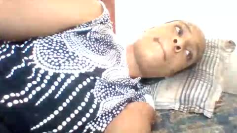 DOVY ACHIENG online show from September 24, 10:47 am