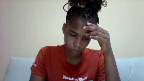 DOVY ACHIENG online show from February 26, 11:21 am