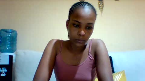 DOVY ACHIENG online show from September 30, 9:15 am