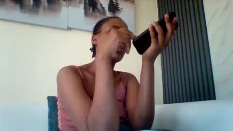 DOVY ACHIENG online show from October 24, 8:21 am