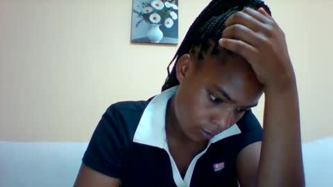 DOVY ACHIENG online show from February 19, 9:28 am