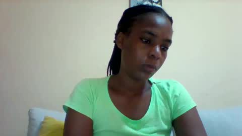 DOVY ACHIENG online show from January 31, 11:13 am
