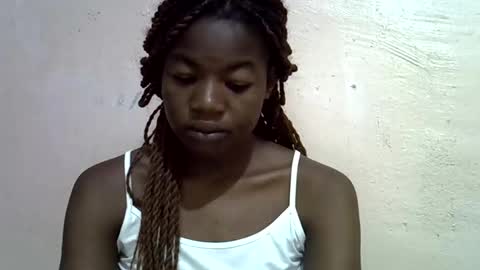 sexyshaz22 online show from March 18, 5:01 am