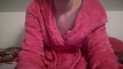 Sexy Skylar online show from December 3, 3:31 am