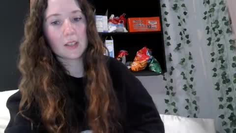 Snapshot of sexystephanie04 chatting on October 7, 3:55 am sexystephanie04 online show from October 7, 3:55 am