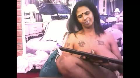 sexyva4u2luv online show from November 27, 7:28 pm