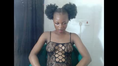 sexyxcunt online show from July 9, 9:33 am