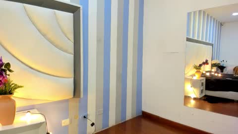 Mary online show from September 26, 12:14 pm