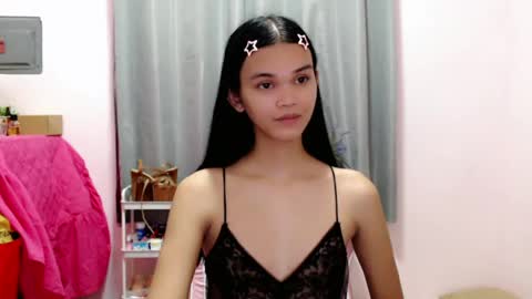 Zendaya online show from April 14, 1:33 pm