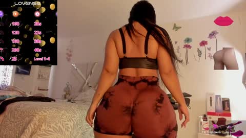 Snapshot of sexyzoe_69 chatting on January 28, 8:26 pm Alexa online show from January 28, 8:26 pm