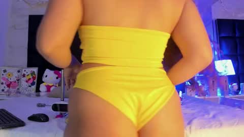 Snapshot of shaidy_scott chatting on September 21, 5:39 am shaidy_scott online show from September 21, 5:39 am