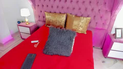 Shaina online show from September 16, 8:28 pm