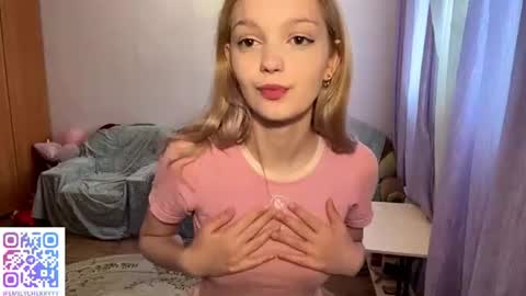 Emily online show from June 28, 12:23 pm