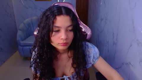 Shalon  online show from September 28, 5:29 pm