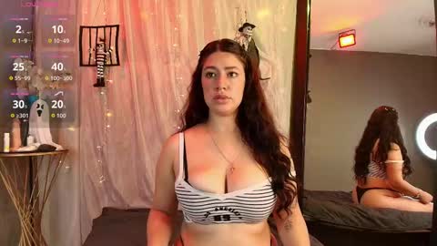 shalyn_lux online show from October 30, 3:09 am