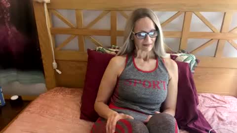 Shaman Woman online show from February 11, 4:58 am