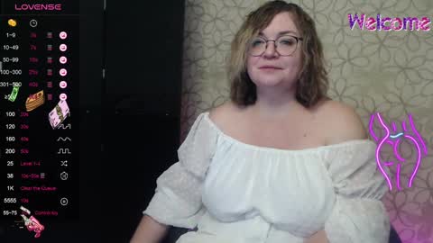 Snapshot of shamrock_069 chatting on February 11, 2:14 am shamrock_069 online show from February 11, 2:14 am