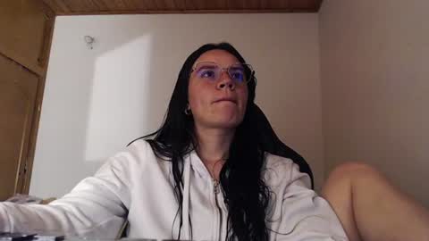 shanel_lozano online show from June 14, 1:14 am
