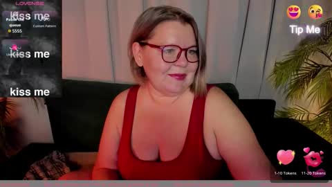 Snapshot of shannonshine chatting on September 22, 1:09 pm Shannon online show from September 22, 1:09 pm
