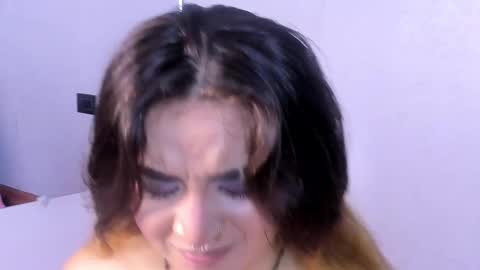 Shanntal  online show from November 7, 9:53 pm