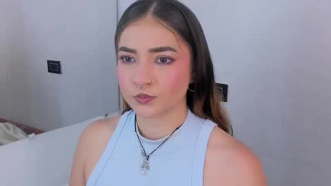 Snapshot of shanntal__ chatting on September 24, 7:57 pm Shanntal online show from September 24, 7:57 pm