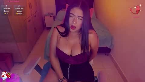 Snapshot of shanonn_diprima_ chatting on September 19, 6:12 am Cami Ortiz independent model online show from September 19, 6:12 am