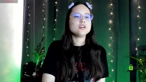 Cat-FOLLOWME and we talk IGshantal cerezo online show from February 17, 6:50 pm