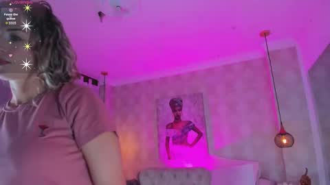 Snapshot of shantalll__ chatting on September 22, 10:57 am Shantal online show from September 22, 10:57 am
