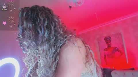 Snapshot of shantalll__ chatting on September 15, 10:56 am Shantal online show from September 15, 10:56 am
