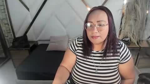 Shara Oz online show from February 6, 3:21 am