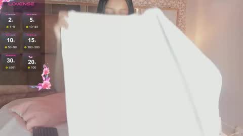  SHARLOTTE   online show from April 10, 12:22 pm