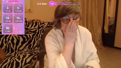 Snapshot of sharon_amore chatting on February 11, 2:14 am Helena online show from February 11, 2:14 am