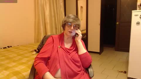 Snapshot of sharon_amore chatting on September 22, 5:55 pm Helena online show from September 22, 5:55 pm