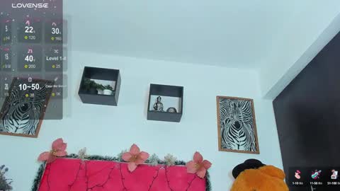 sharon_smiith_ online show from December 7, 10:28 pm